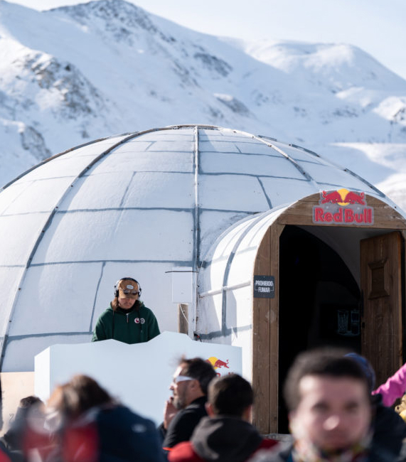 Imagen de muestra — El Iglú by Redbull